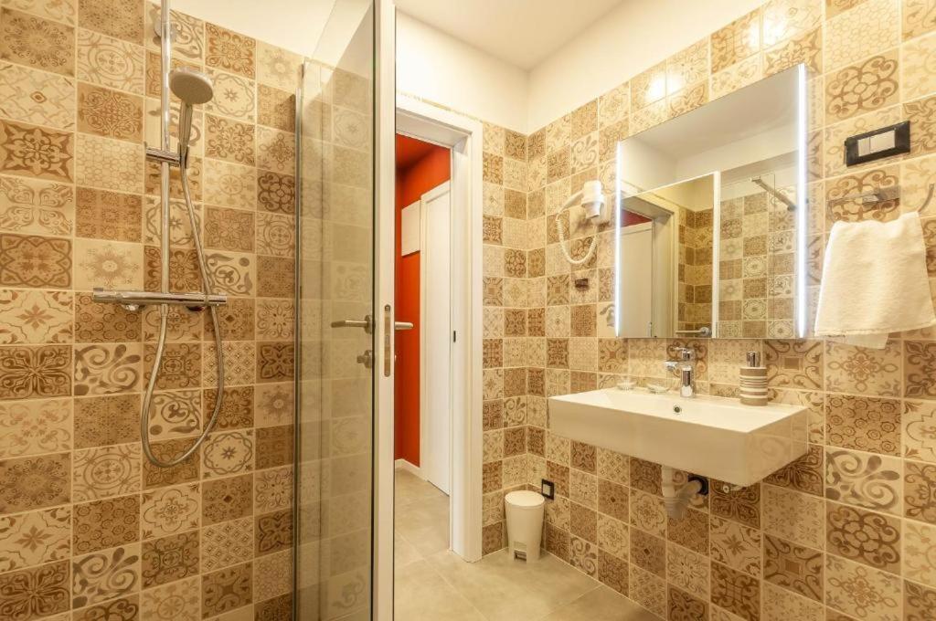 X Boutique Marinac Studio Apartments & Rooms Шибеник Экстерьер фото